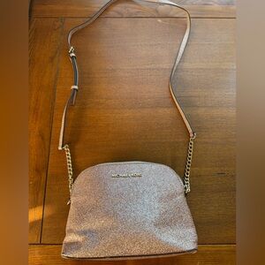 Michael Kors Med Pink Glitter  & Leather Dome Crossbody